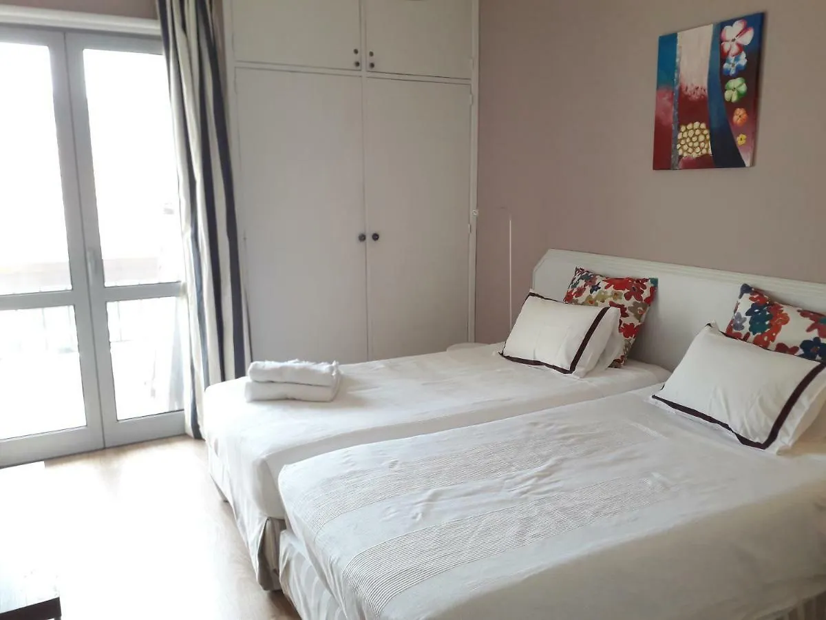 Peaceful Top Floor Apt W Balconies - Cambridge Right - Ac Funchal  0*, Funchal (Madeira)