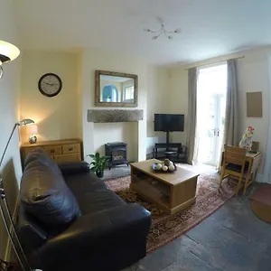 https://twenty-seven-steps.yorkshirehotels.net